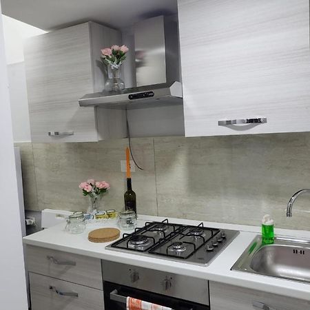 Apartment Carlo III Неаполь Экстерьер фото